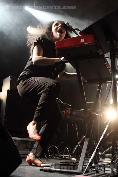 XENIA RUBINOS - 2013-12-10 - PARIS - La Maroquinerie - 